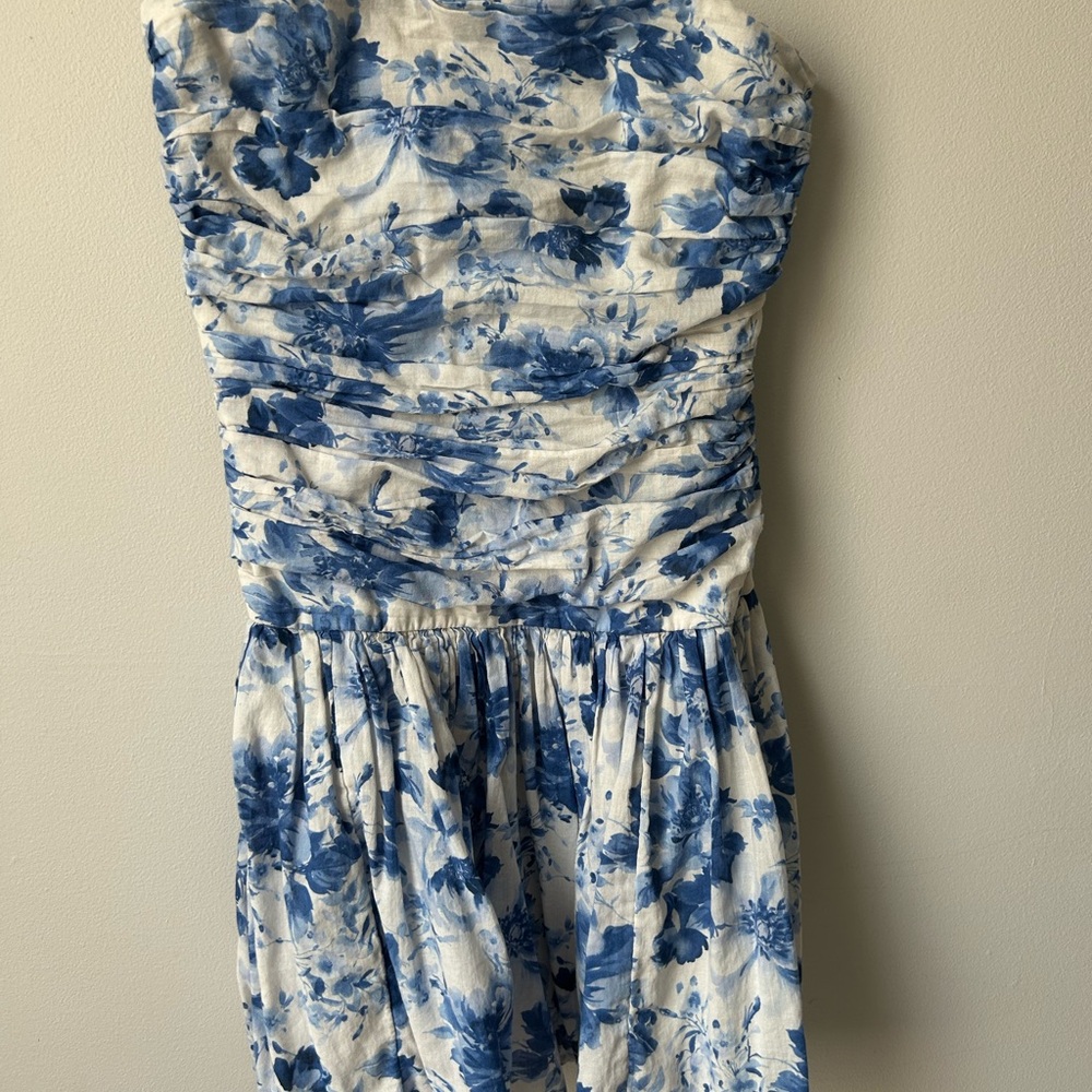 Abercrombie blue floral strapless dress